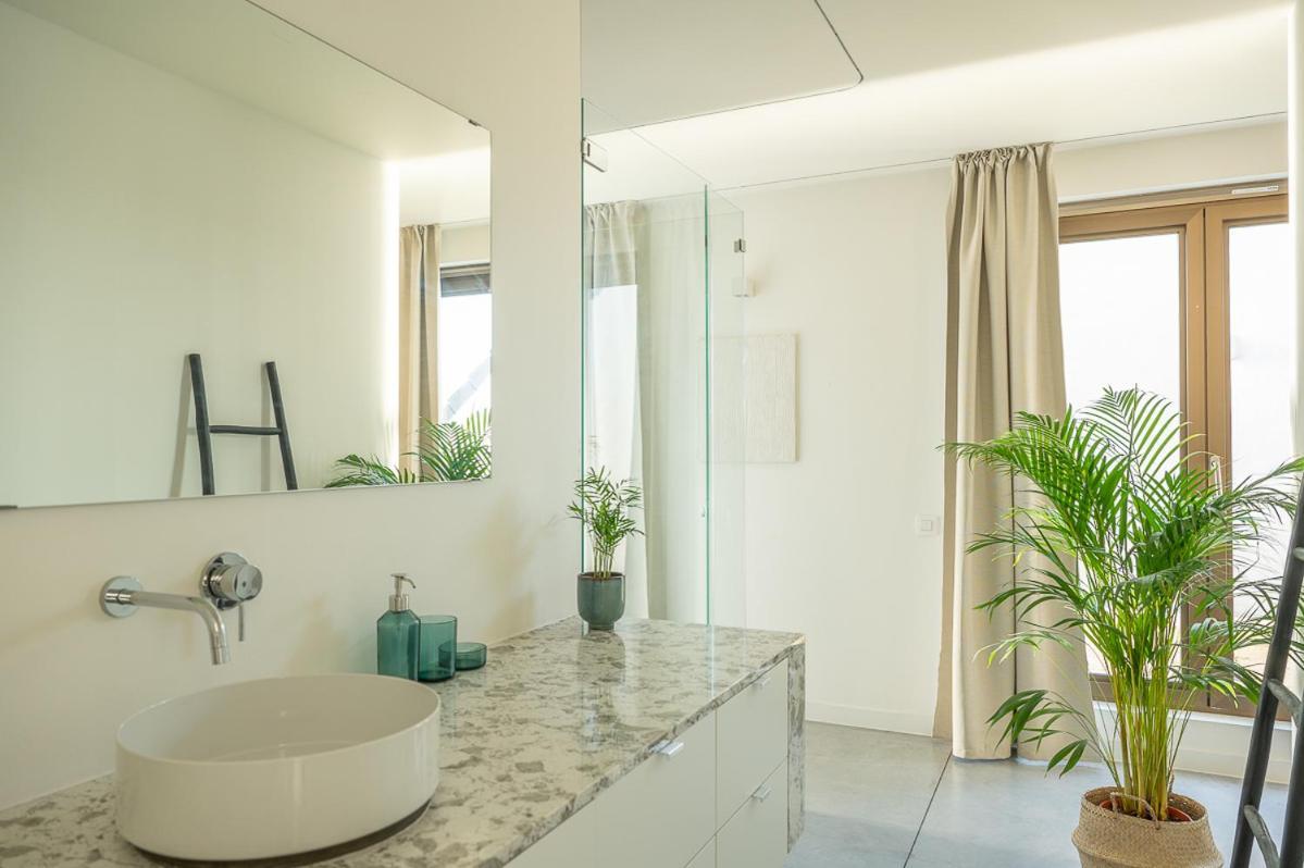 Trendy Apartments As Base To Discover Ghent Exterior photo